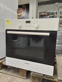 Духовой шкаф, духовка Bosch HBN531W0 б/у (110911).