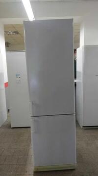 Холодильник б/у 2 м Electrolux ERB40250W8 Швеция! (120702)