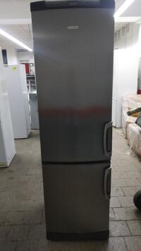 Холодильник Electrolux ENB36400X привезён из Германии ! (120701)